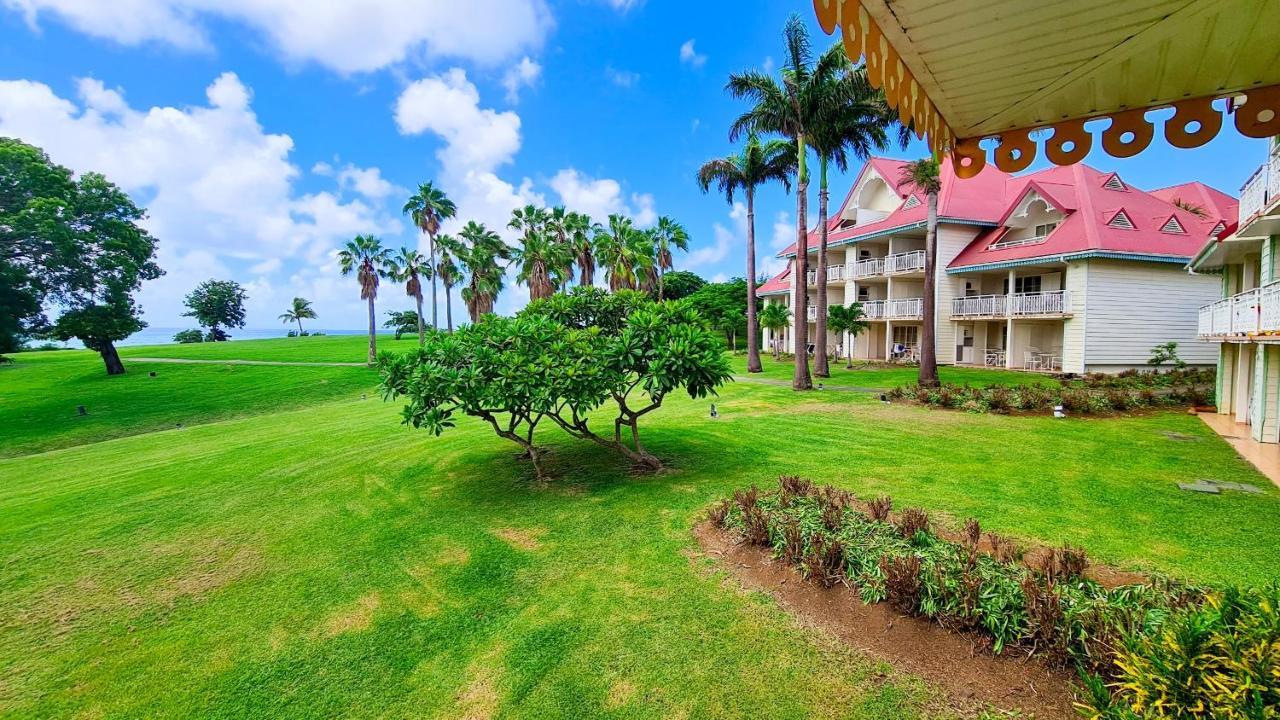 Studio Charme Creole Acces Plage 圣吕斯 外观 照片